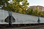 581037